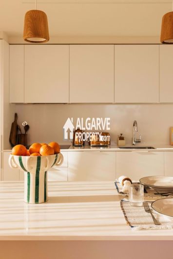 Image No.14-2 Bed Apartment for sale