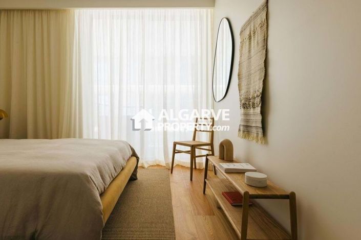 Image No.21-2 Bed Apartment for sale