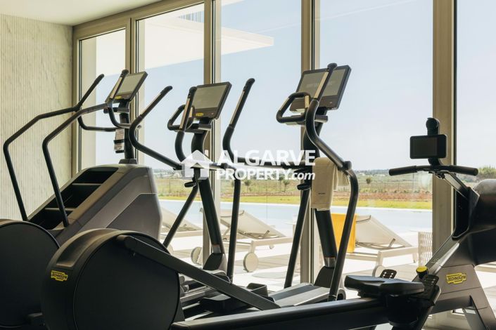 Image No.45-2 Bed Apartment for sale