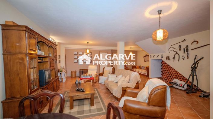 Image No.42-3 Bed Villa for sale