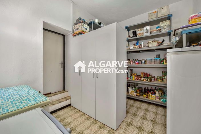 Image No.13-3 Bed Villa for sale