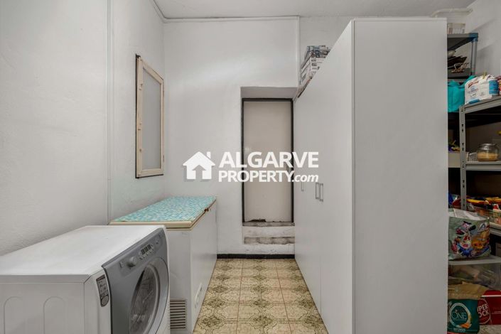 Image No.14-3 Bed Villa for sale