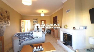 3-12289-78d1f4f8b6655591b02d22fabb36a692d73cc