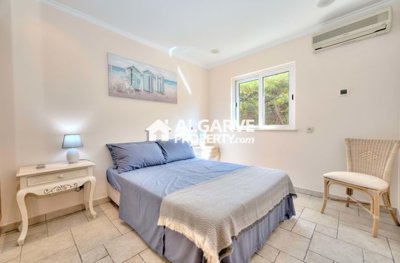 3-12219-78d1f4f8b6655591b02d22fabb36a692d73cc