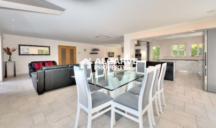 Image No.33-Villa de 5 chambres à vendre à Vilamoura