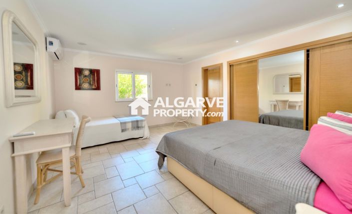 Image No.38-Villa de 5 chambres à vendre à Vilamoura