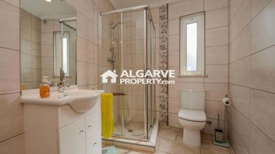 3-12219-78d1f4f8b6655591b02d22fabb36a692d73cc