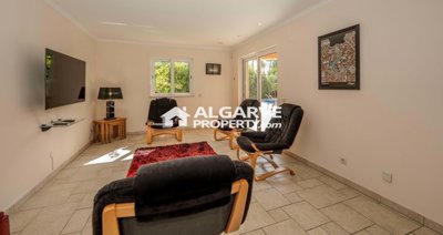 3-12219-78d1f4f8b6655591b02d22fabb36a692d73cc