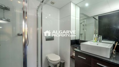 3-12016-78d1f4f8b6655591b02d22fabb36a692d73cc