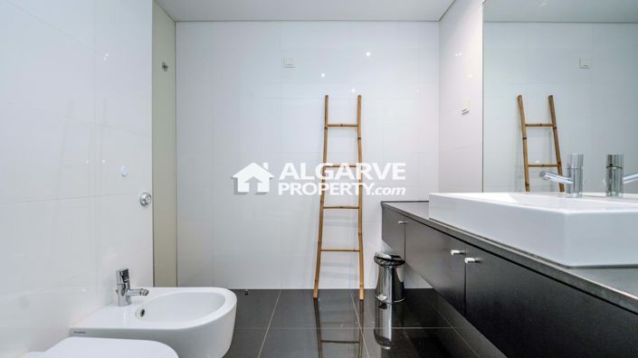 Image No.19-1 Bed Apartment for sale