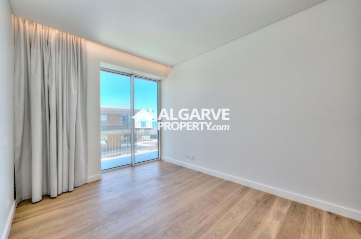 Image No.4-3 Bed Apartment for sale