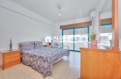 3-12204-78d1f4f8b6655591b02d22fabb36a692d73cc