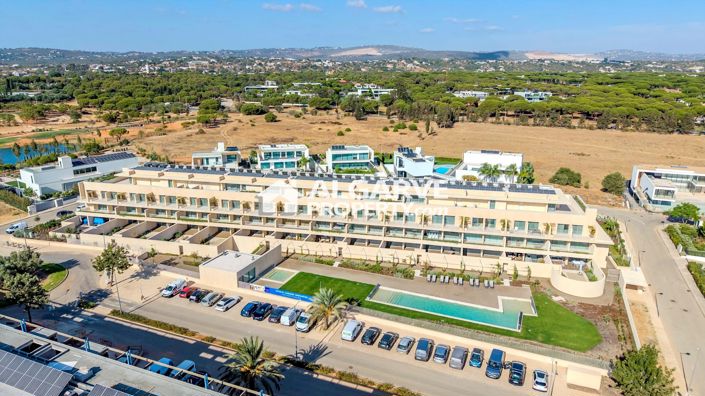 Image No.21-2 Bed Apartment for sale