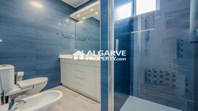 3-11891-78d1f4f8b6655591b02d22fabb36a692d73cc