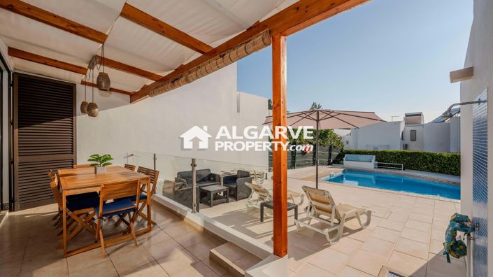 Image No.31-4 Bed Semi-Detached for sale