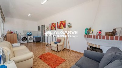 3-12018-78d1f4f8b6655591b02d22fabb36a692d73cc