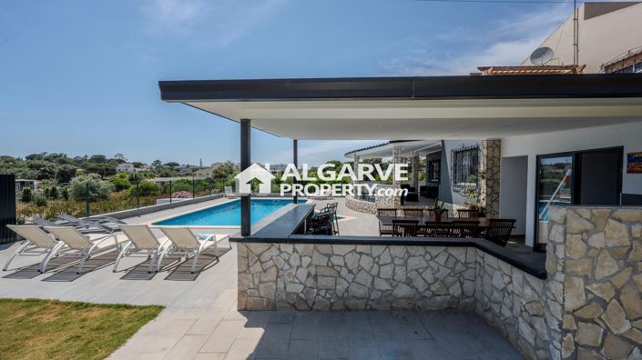 Image No.32-5 Bed Villa for sale