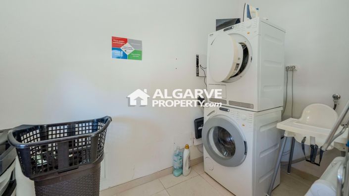 Image No.60-5 Bed Villa for sale