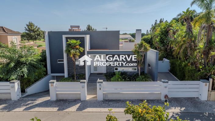 Image No.69-5 Bed Villa for sale