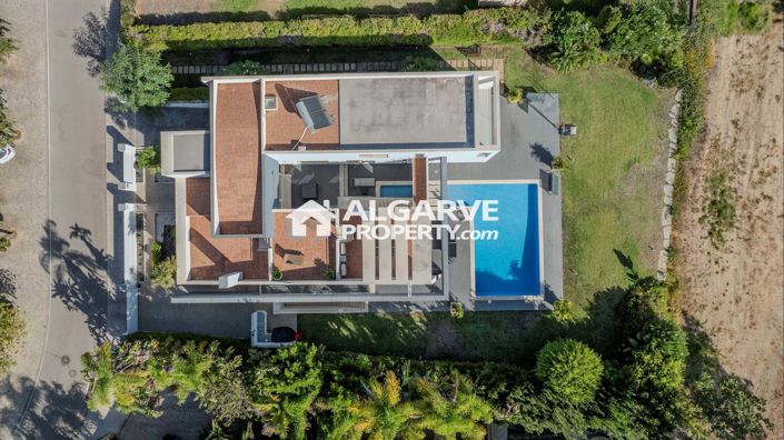 Image No.70-5 Bed Villa for sale