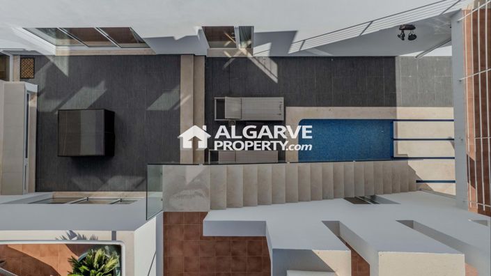 Image No.71-5 Bed Villa for sale