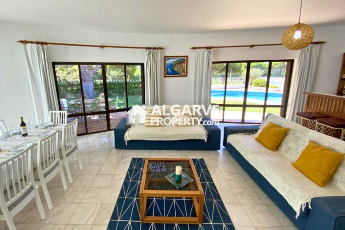 Image No.11-5 Bed Villa for sale