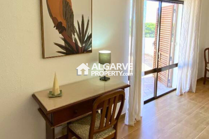 Image No.26-5 Bed Villa for sale