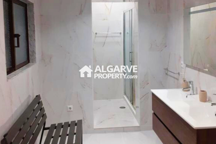 Image No.27-5 Bed Villa for sale