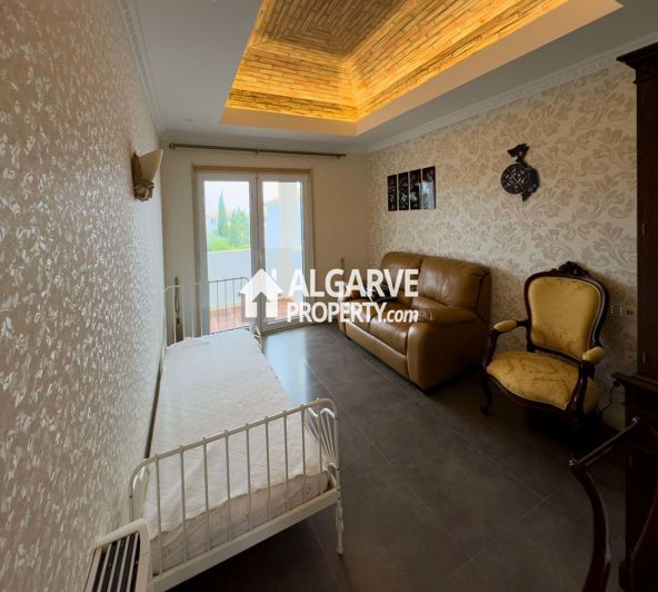 Image No.22-4 Bed Villa for sale