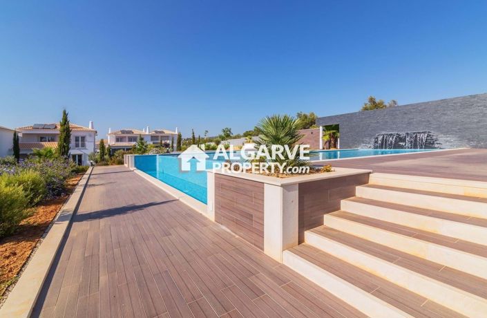 Image No.31-4 Bed Villa for sale