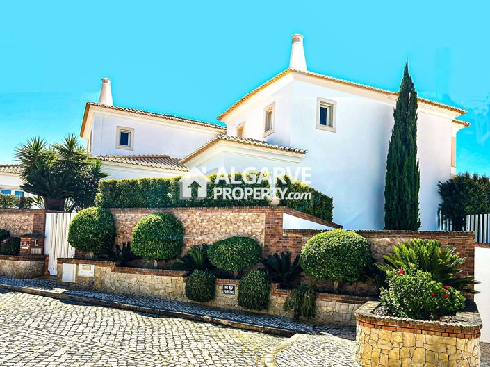 Image No.6-4 Bed Villa for sale