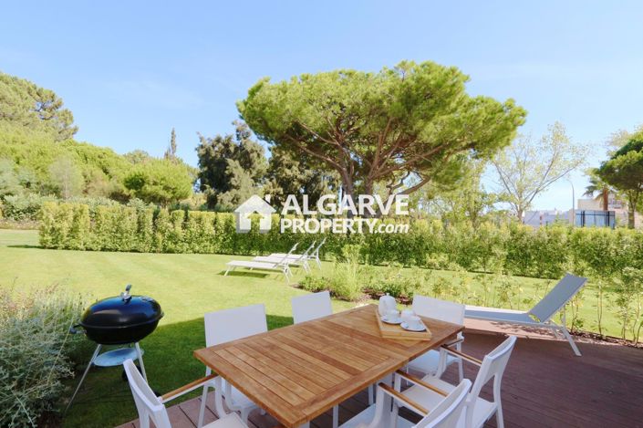 Image No.17-3 Bed Semi-Detached for sale