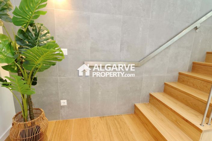 Image No.8-3 Bed Semi-Detached for sale