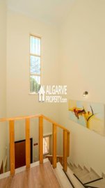 3-12184-78d1f4f8b6655591b02d22fabb36a692d73cc