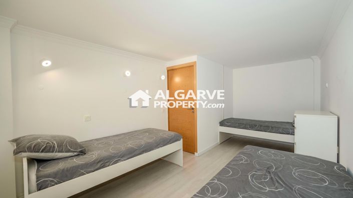 Image No.27-4 Bed Villa for sale