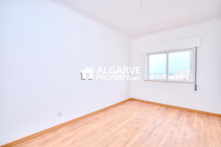 Image No.13-4 Bed Apartment for sale