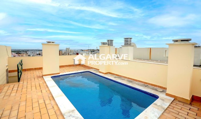 Image No.2-4 Bed Apartment for sale