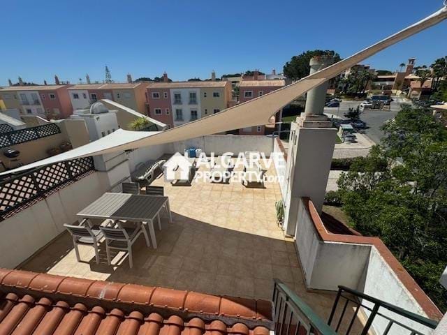 Image No.17-2 Bed Apartment for sale