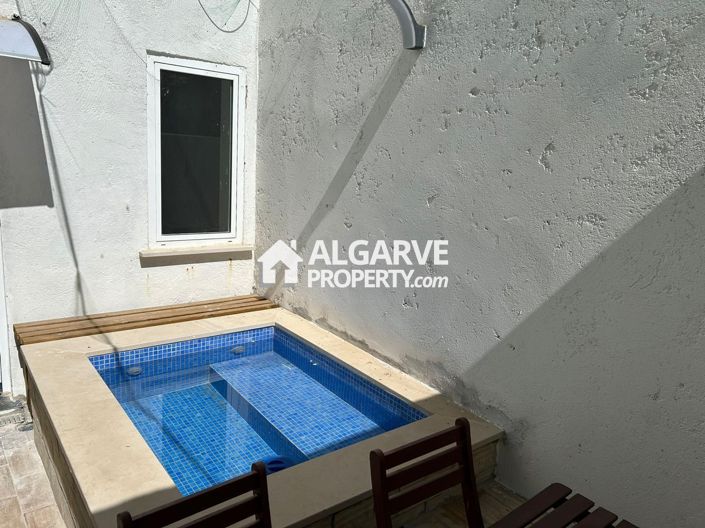 Image No.14-16 Bed Apartment for sale