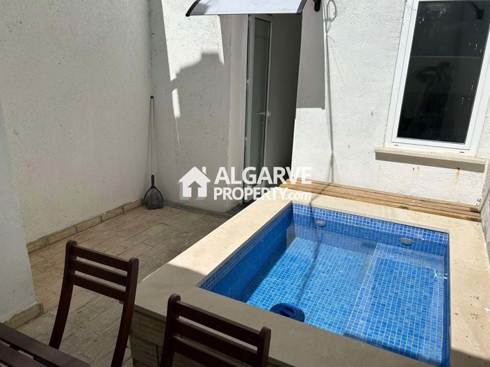 Image No.15-16 Bed Apartment for sale