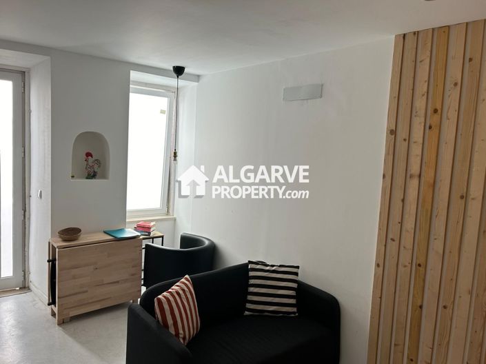 Image No.5-16 Bed Apartment for sale