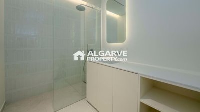 3-12271-78d1f4f8b6655591b02d22fabb36a692d73cc