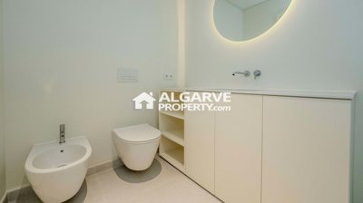 3-12272-78d1f4f8b6655591b02d22fabb36a692d73cc