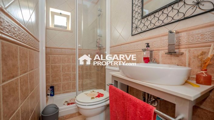 Image No.14-4 Bed Townhouse for sale