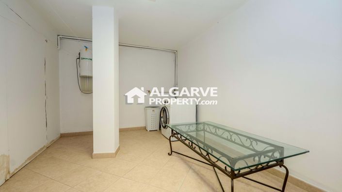 Image No.38-4 Bed Townhouse for sale