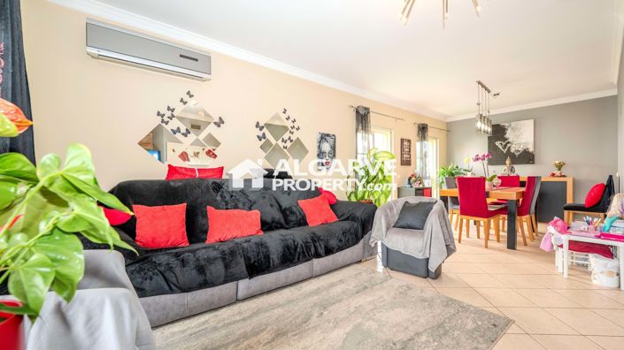 Image No.40-4 Bed Townhouse for sale