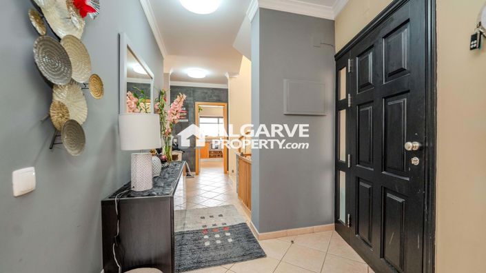 Image No.41-4 Bed Townhouse for sale