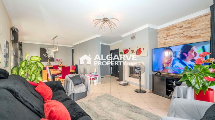 Image No.7-4 Bed Townhouse for sale