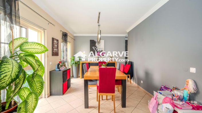 Image No.8-4 Bed Townhouse for sale