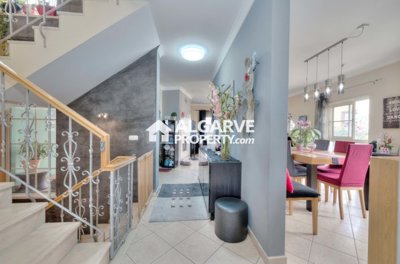 3-12027-78d1f4f8b6655591b02d22fabb36a692d73cc